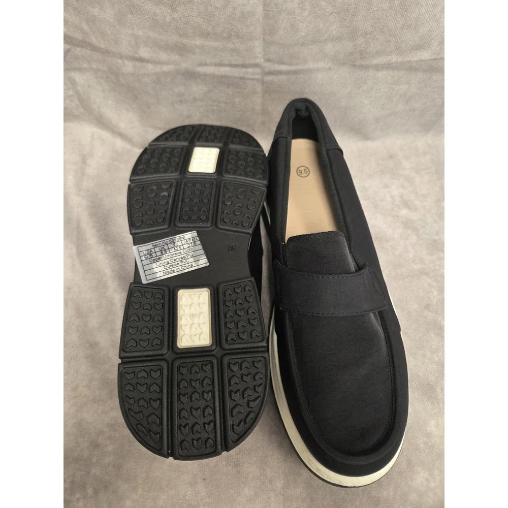 Mens 9.5 Blk Loafers